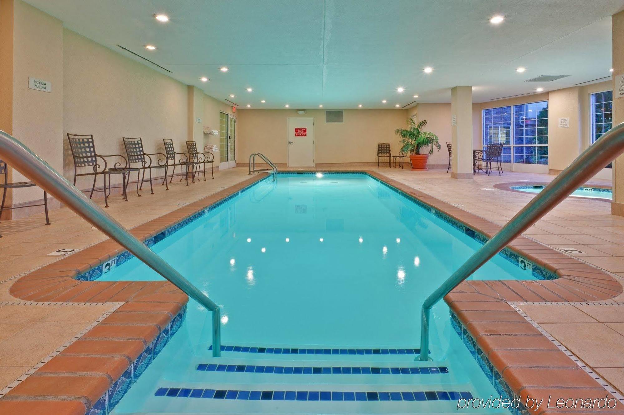 Candlewood Suites Indianapolis Northeast By Ihg Екстер'єр фото